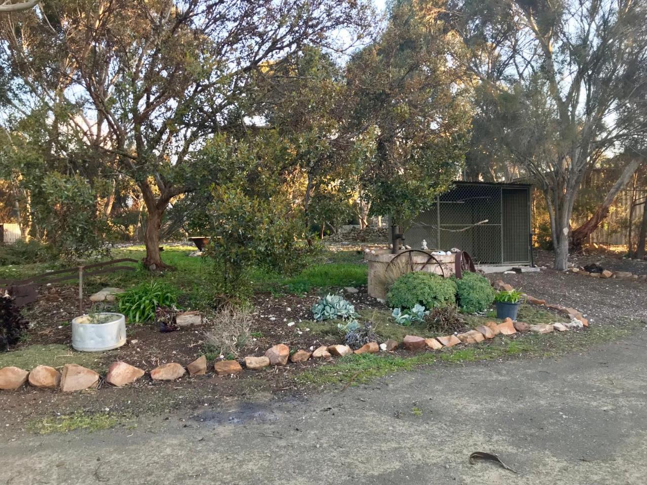 Bee'S Place - 3 Bedroom Home On 10 Acres Of Land With Distant Ocean Views Emu Bay エクステリア 写真