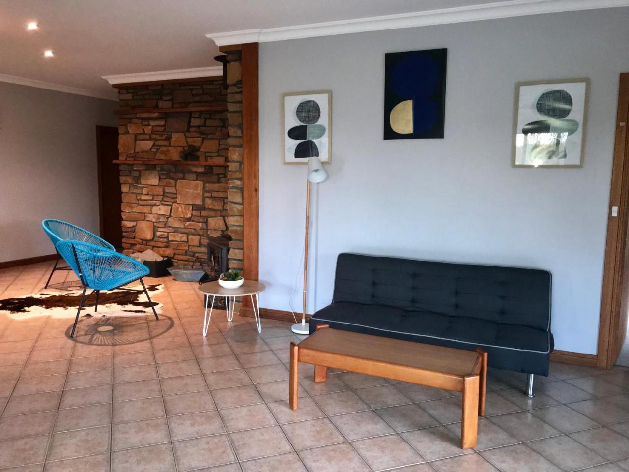 Bee'S Place - 3 Bedroom Home On 10 Acres Of Land With Distant Ocean Views Emu Bay エクステリア 写真